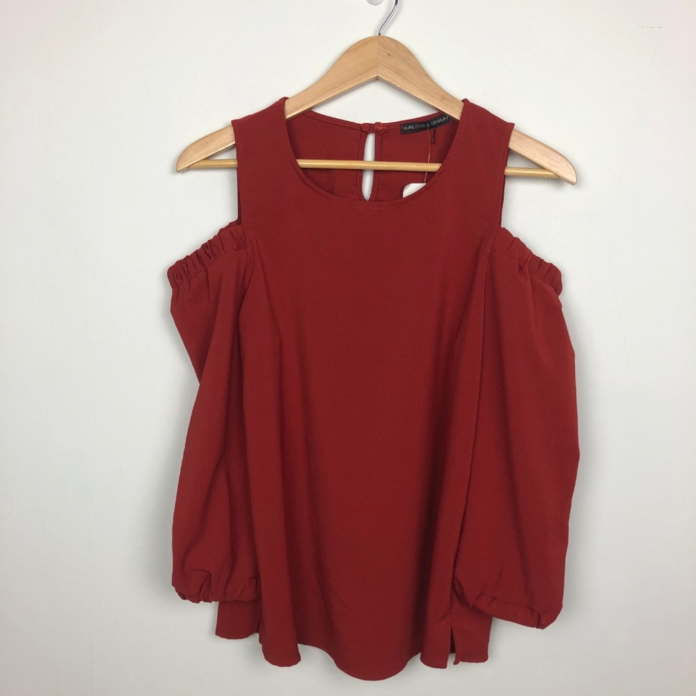 NWT Harlowe & Graham Red Cold Shoulder Top Size M